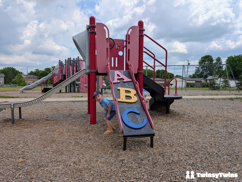 Separating Twins School Elementary Sibling Abcs Playground